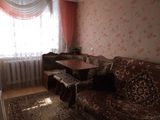 Vând apartament în stare bună, se află în localitatea Cricova! foto 4