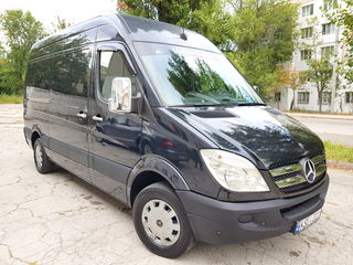 Mercedes Sprinter foto 1