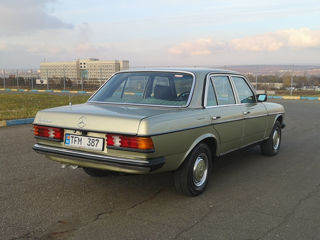 Mercedes Series (W123)