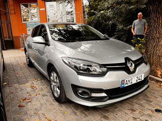 Renault Megane foto 1