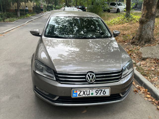 Volkswagen Passat foto 9