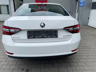 Skoda Superb фото 6