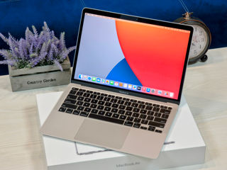 MacBook Air Retina 2022 (Apple M1/16Gb Ram/256Gb SSD/13.3" Retina) foto 4