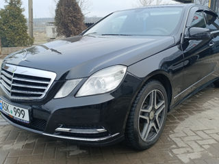 Mercedes E-Class foto 2