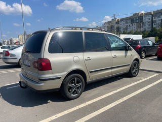 Volkswagen Sharan foto 4