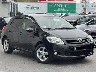 Toyota Auris foto 4