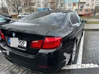 BMW 5 Series foto 2