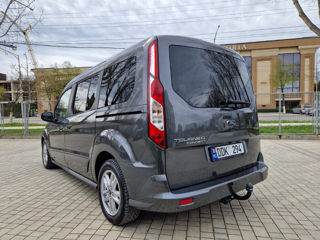 Ford Tourneo Connect foto 4