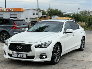 Infiniti Q50 foto 2