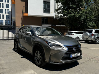 Lexus NX Series foto 2