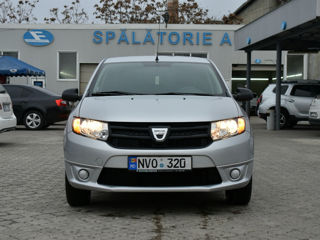 Dacia Logan foto 3