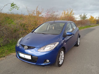 Mazda 2 foto 4