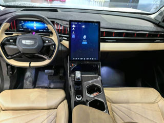 Geely Atlas Pro foto 9