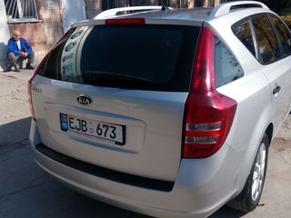 KIA Ceed Sw foto 5