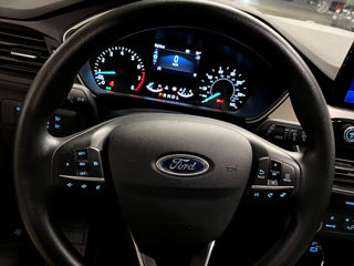 Ford Kuga foto 6