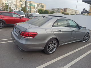 Mercedes E-Class foto 4