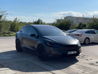 Tesla Model X foto 1