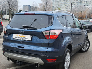 Ford Kuga foto 3