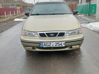 Daewoo Nexia foto 3