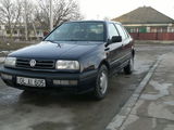 Volkswagen Vento foto 7