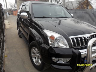 Toyota Land Cruiser Prado foto 1