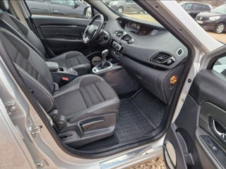 Renault Grand Scenic foto 6