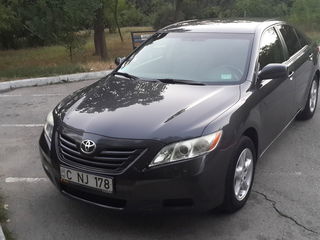 Toyota Camry foto 1