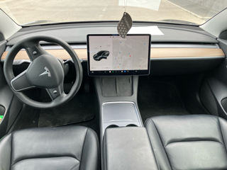 Tesla Model 3 foto 7