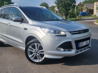 Ford Kuga foto 2