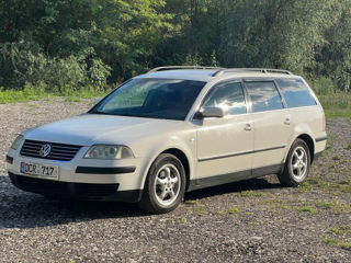 Volkswagen Passat foto 2