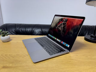 MacBook Air 13 2019/ i5 8gen/16gb Ram/ 512gb SSD/ Rate 0% foto 4