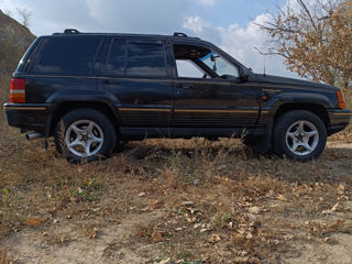 Jeep Grand Cherokee foto 8