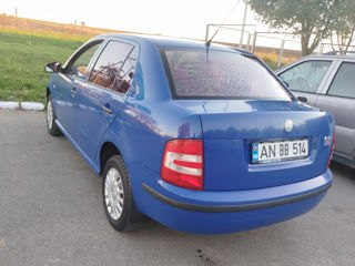 Skoda Fabia foto 2