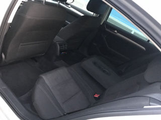 Volkswagen Passat foto 6