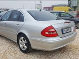 Mercedes E Class foto 2