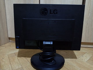 LG foto 2