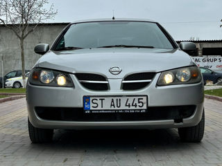 Nissan Almera foto 5