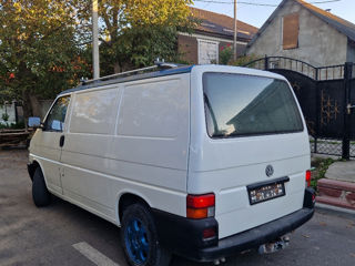 Volkswagen Transporter foto 3