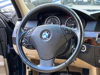 BMW 5 Series foto 8