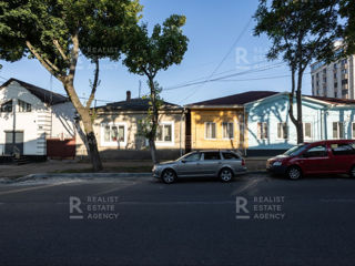 Vânzare, apartament, 2 camere, strada Armenească, Centru, prima linie foto 1