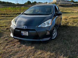 Toyota Prius c