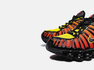 Nike Shox TL Black/Orange foto 2