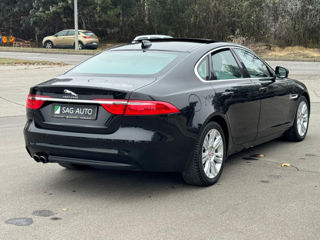 Jaguar XF foto 5