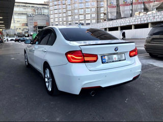 BMW 3 Series foto 4