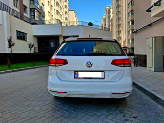 Volkswagen Passat foto 8