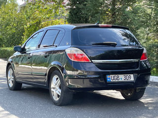 Opel Astra foto 6