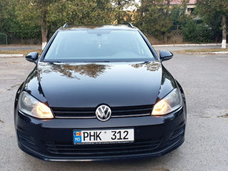 Volkswagen Golf foto 1