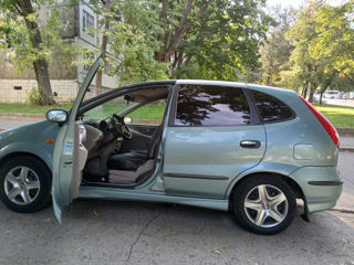 Nissan Almera foto 3