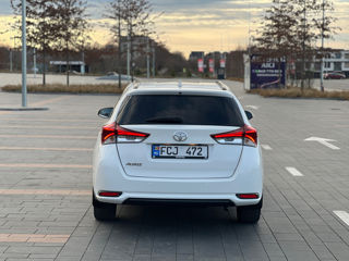 Toyota Auris foto 7