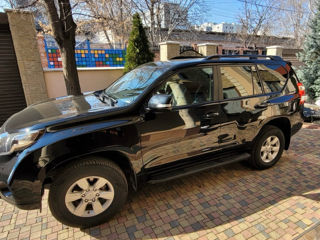 Toyota Land Cruiser Prado фото 2
